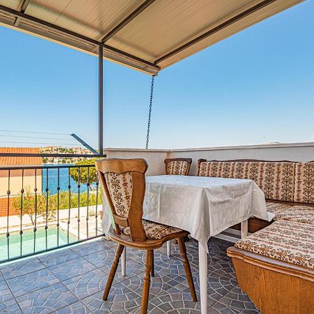 Nice Home In Zatoglav With House Sea View Podglavica Ngoại thất bức ảnh
