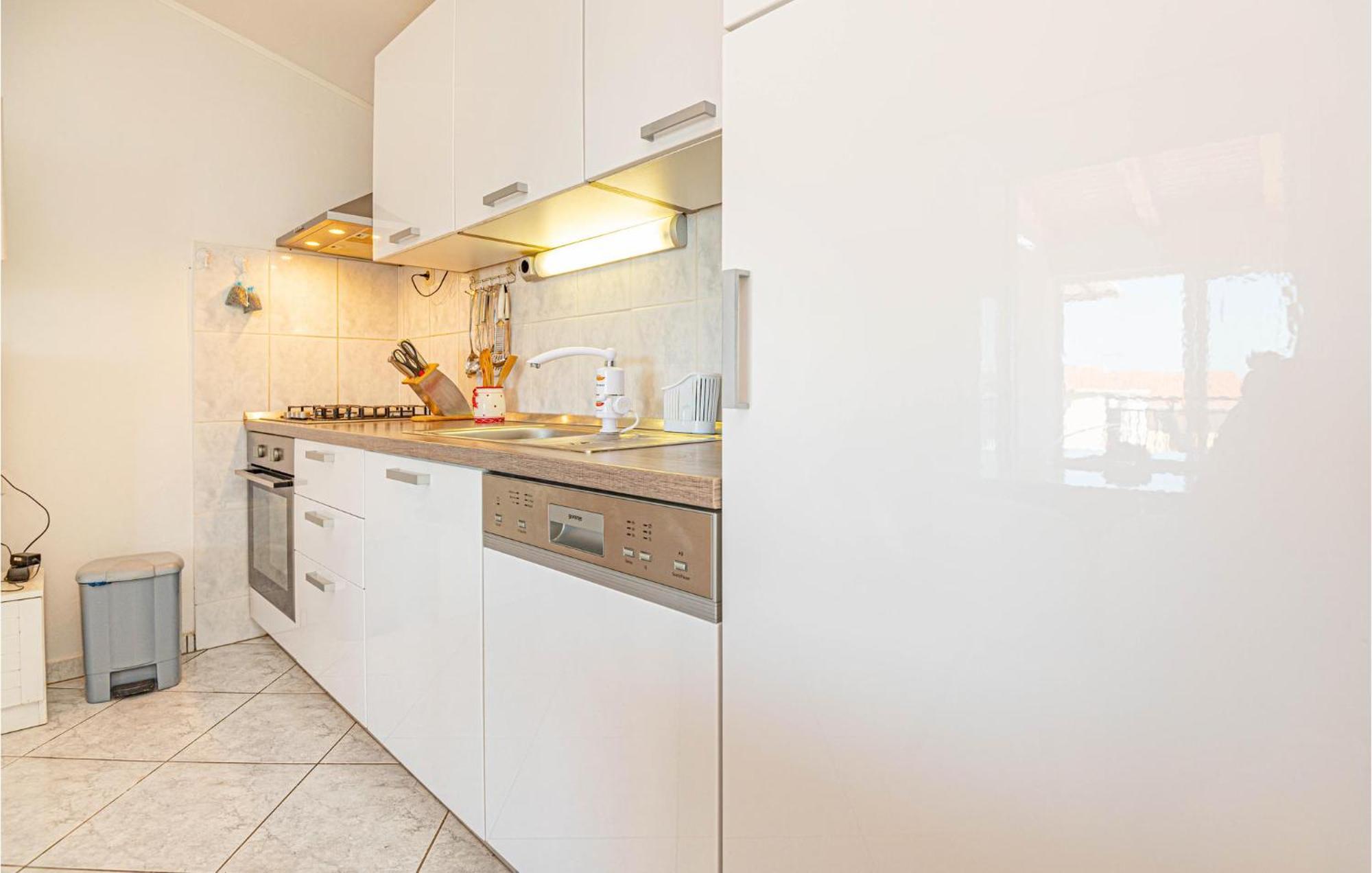 Nice Home In Zatoglav With House Sea View Podglavica Ngoại thất bức ảnh