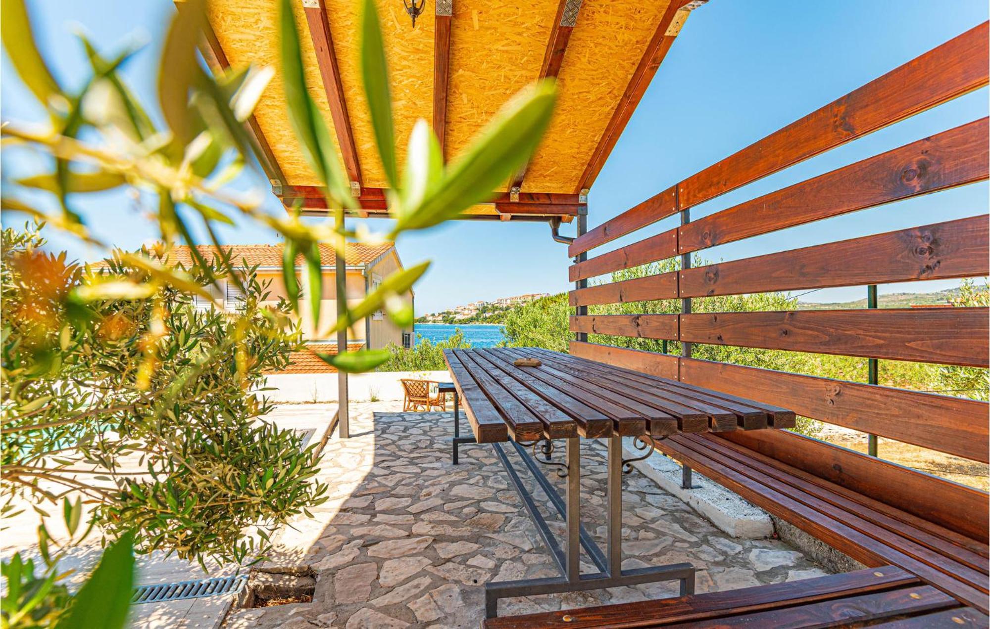 Nice Home In Zatoglav With House Sea View Podglavica Ngoại thất bức ảnh