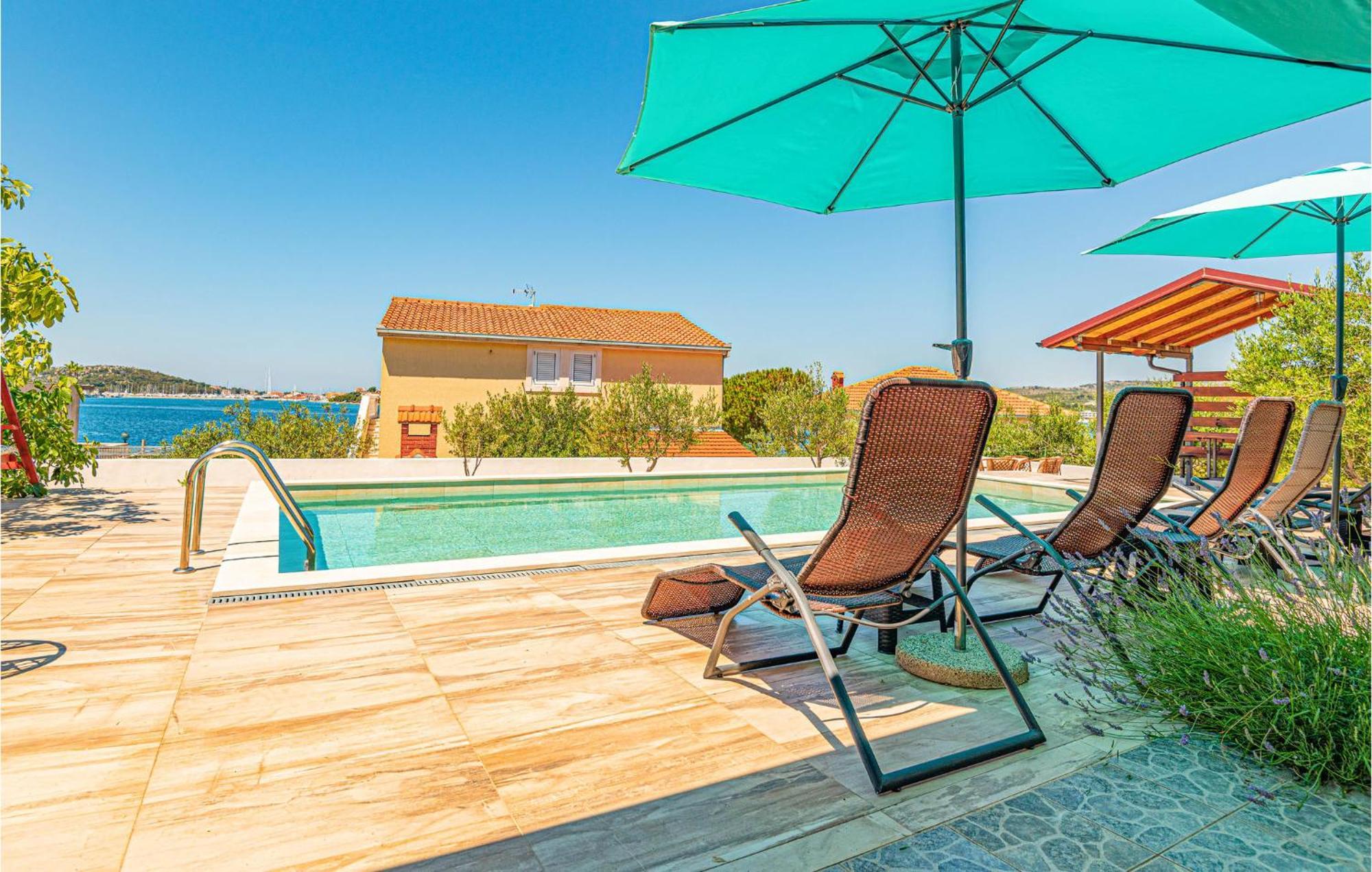 Nice Home In Zatoglav With House Sea View Podglavica Ngoại thất bức ảnh